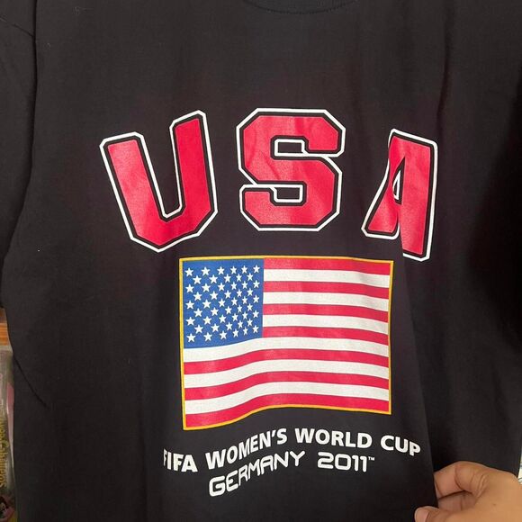 USA Women's World Cup 2011 Germany size medium - Picture 2 of 5